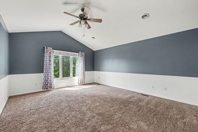 59807 Glacier Ridge N, Washington Twp, MI 48094