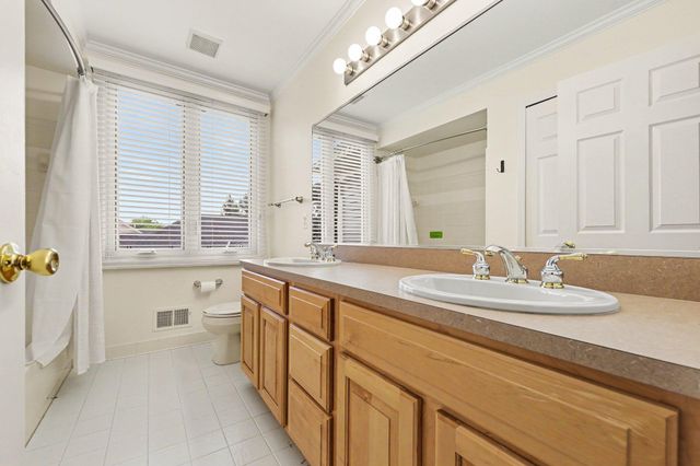 59807 Glacier Ridge N, Washington Twp, MI 48094