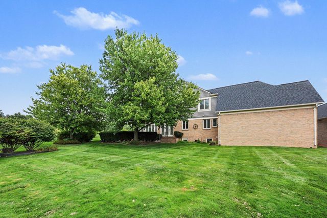 59807 Glacier Ridge N, Washington Twp, MI 48094