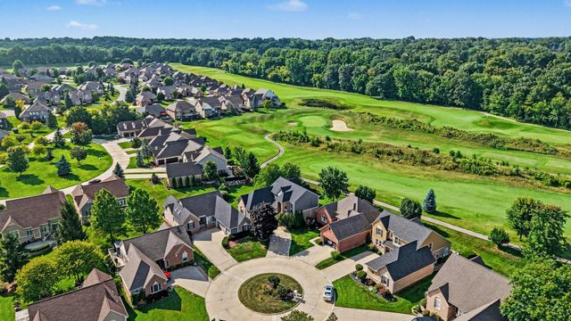 59807 Glacier Ridge N, Washington Twp, MI 48094