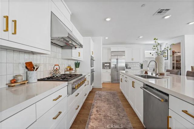 9611 Gisler Drive, Huntington Beach, CA 92646