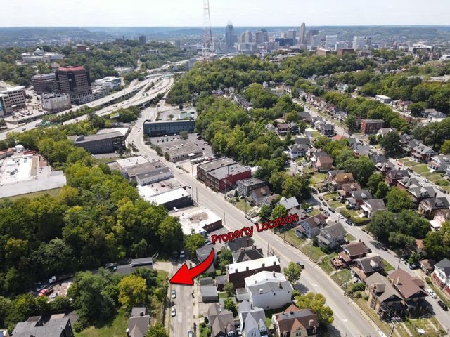 2224 Iowa Avenue, Cincinnati, OH 45206