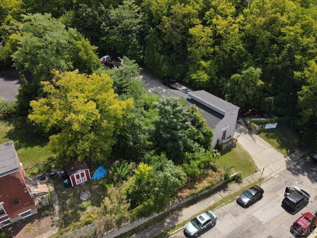 2224 Iowa Avenue, Cincinnati, OH 45206