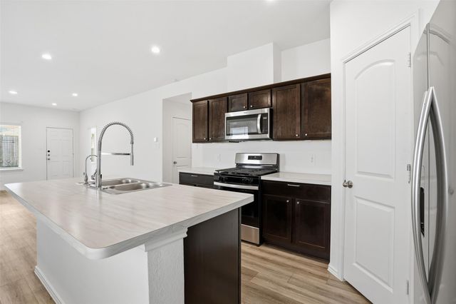 12214 Ridge River Lane, Houston, TX 77067