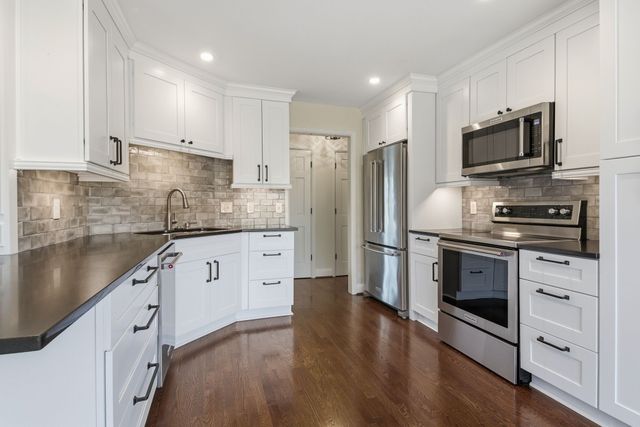 7146 Willow Ct, Brentwood, TN 37027