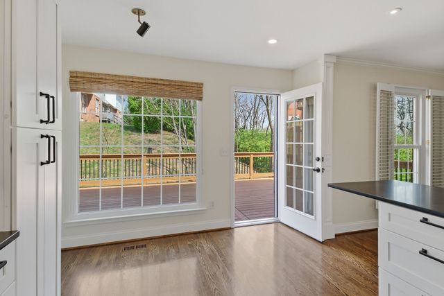 7146 Willow Ct, Brentwood, TN 37027