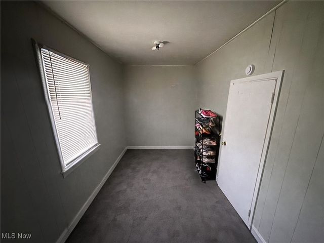 4148 Carlyle Avenue, Cleveland, OH 44109