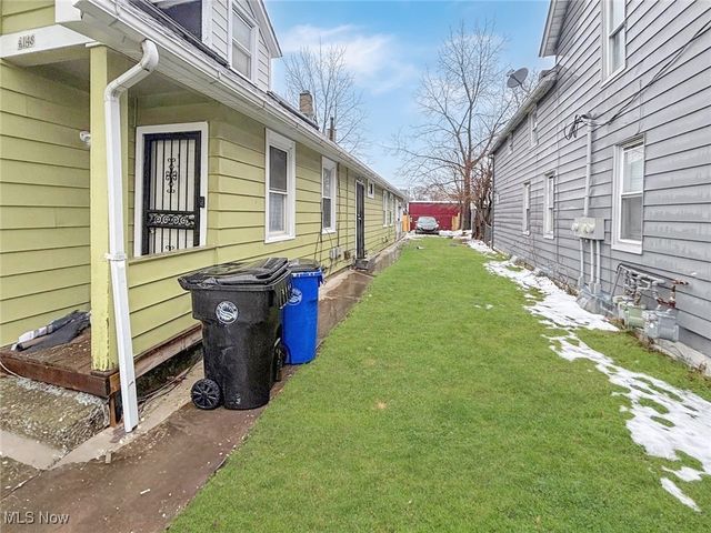 4148 Carlyle Avenue, Cleveland, OH 44109