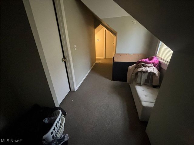 4148 Carlyle Avenue, Cleveland, OH 44109