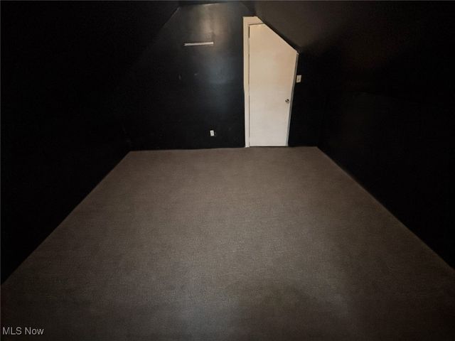 4148 Carlyle Avenue, Cleveland, OH 44109