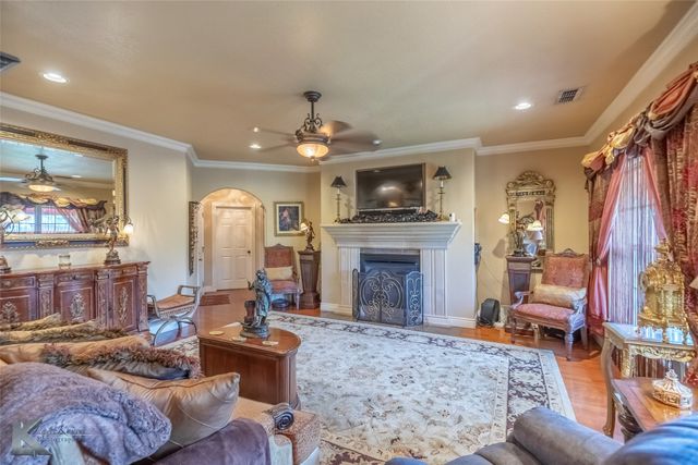 6381 Huntington Place, Abilene, TX 79606