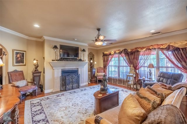 6381 Huntington Place, Abilene, TX 79606