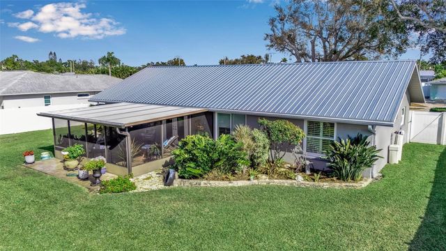 1014 63RD ST W, Bradenton, FL 34209