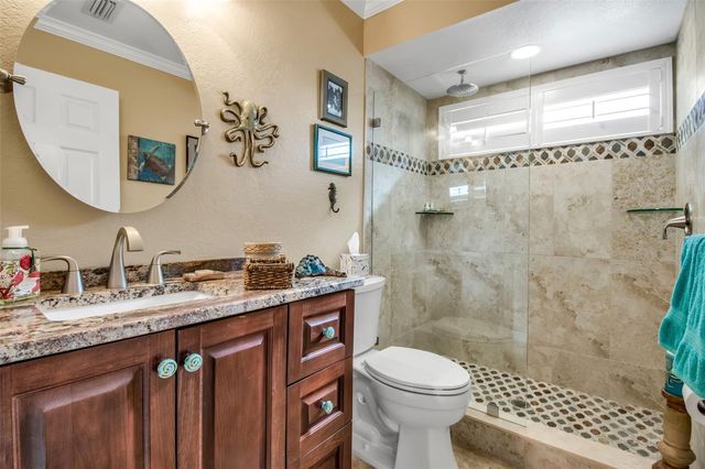 1014 63RD ST W, Bradenton, FL 34209