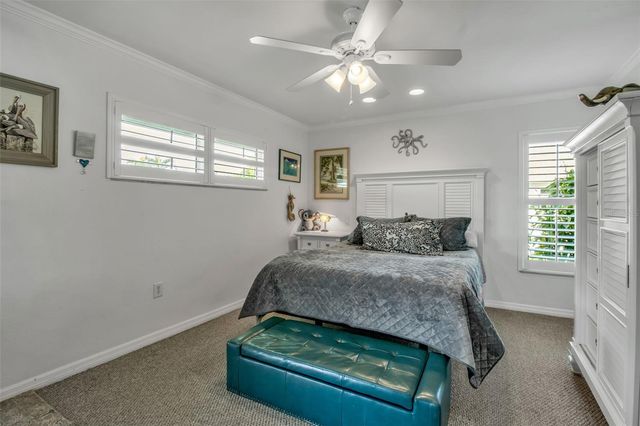 1014 63RD ST W, Bradenton, FL 34209