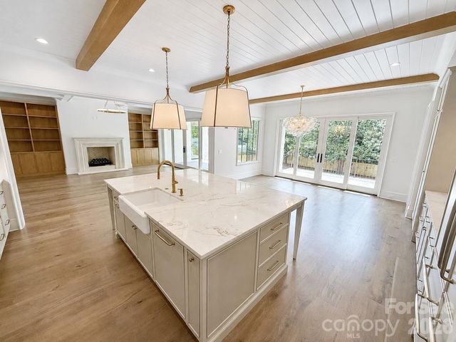331 Wingrave Drive, Charlotte, NC 28270