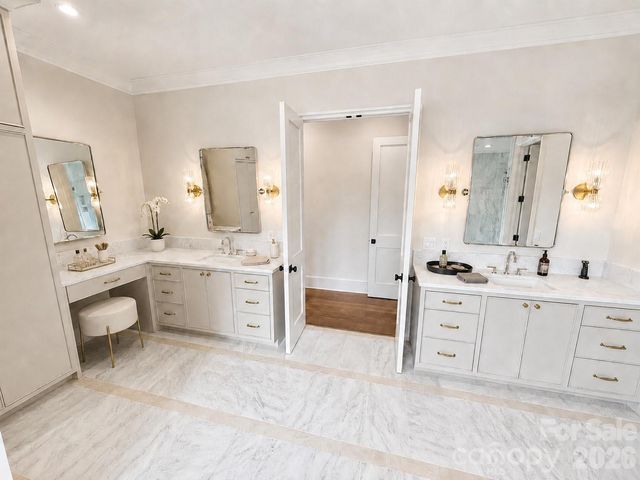 331 Wingrave Drive, Charlotte, NC 28270