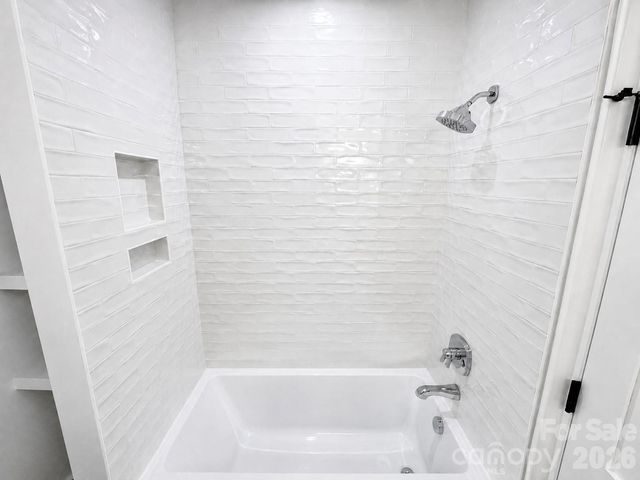 331 Wingrave Drive, Charlotte, NC 28270