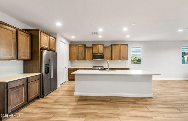 27057 W MELINDA Lane, Buckeye, AZ 85396