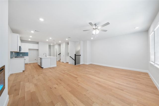 7854 Bayside Drive, Rowlett, TX 75088