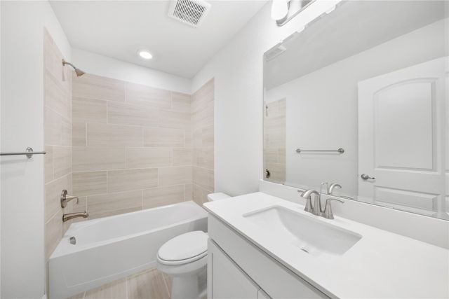 7854 Bayside Drive, Rowlett, TX 75088