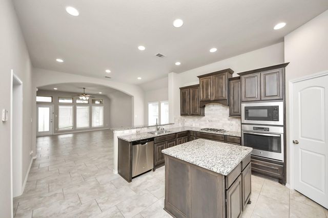 23918 Via Viale Drive, Richmond, TX 77406