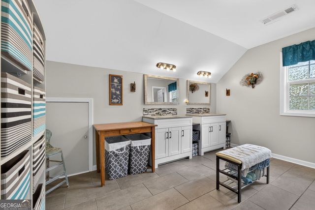 55 Edgewater Drive, Griffin, GA 30223