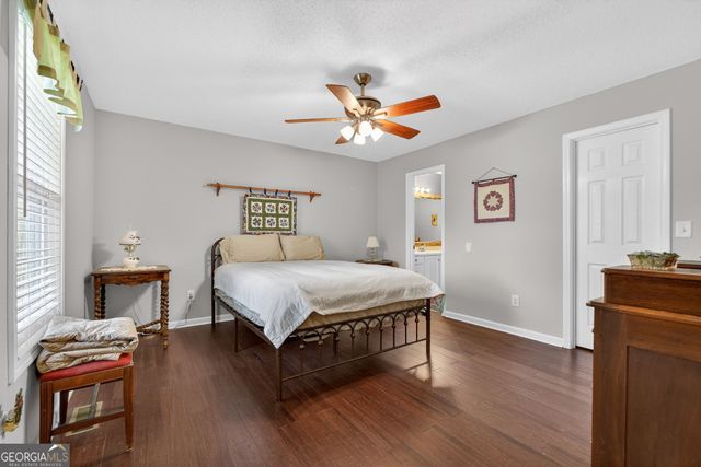 55 Edgewater Drive, Griffin, GA 30223