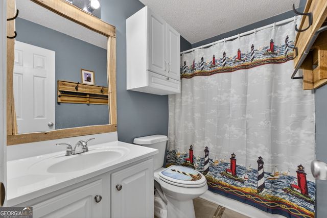 55 Edgewater Drive, Griffin, GA 30223