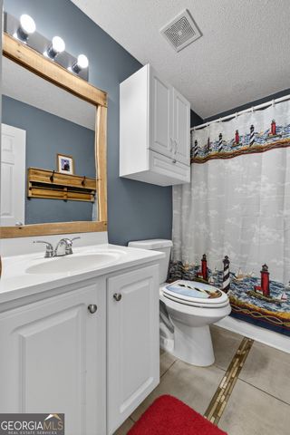 55 Edgewater Drive, Griffin, GA 30223