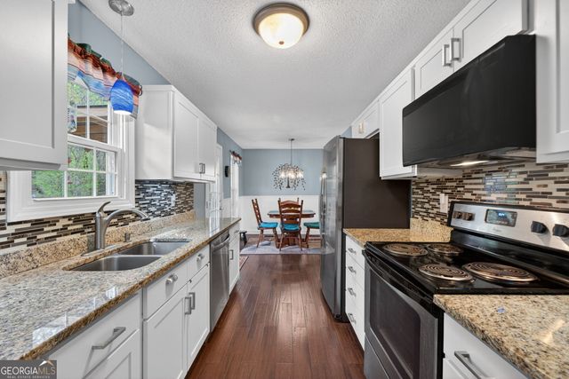 55 Edgewater Drive, Griffin, GA 30223