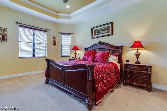 7771 Cottesmore DR, Naples, FL 34113