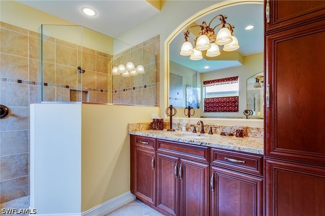 7771 Cottesmore DR, Naples, FL 34113