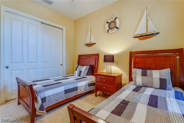 7771 Cottesmore DR, Naples, FL 34113