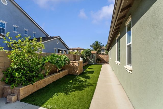 8238 Gamebird Street, Eastvale, CA 92880