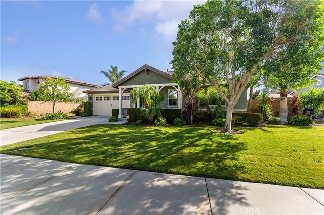8238 Gamebird Street, Eastvale, CA 92880