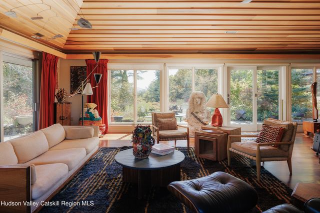 411 Texas Hill Road, Hillsdale, NY 12529