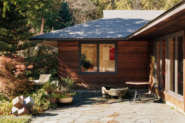 411 Texas Hill Road, Hillsdale, NY 12529