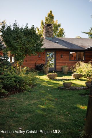 411 Texas Hill Road, Hillsdale, NY 12529