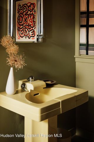 411 Texas Hill Road, Hillsdale, NY 12529