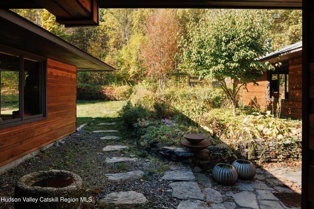 411 Texas Hill Road, Hillsdale, NY 12529