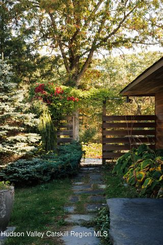 411 Texas Hill Road, Hillsdale, NY 12529