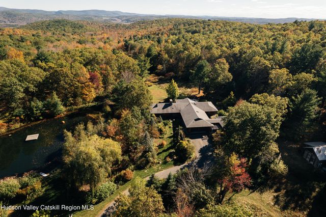 411 Texas Hill Road, Hillsdale, NY 12529