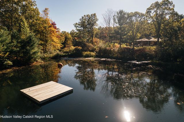 411 Texas Hill Road, Hillsdale, NY 12529