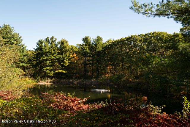 411 Texas Hill Road, Hillsdale, NY 12529