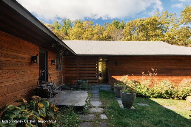 411 Texas Hill Road, Hillsdale, NY 12529