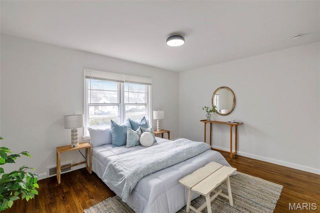 8835 Kathlyn Drive, Berkeley, MO 63134