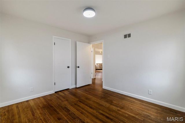 8835 Kathlyn Drive, Berkeley, MO 63134