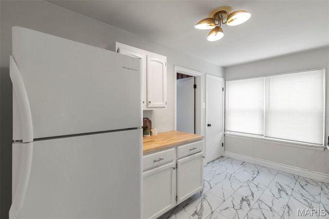 8835 Kathlyn Drive, Berkeley, MO 63134