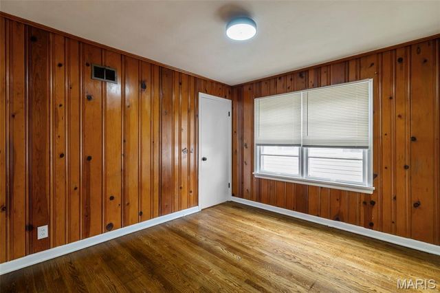 8835 Kathlyn Drive, Berkeley, MO 63134